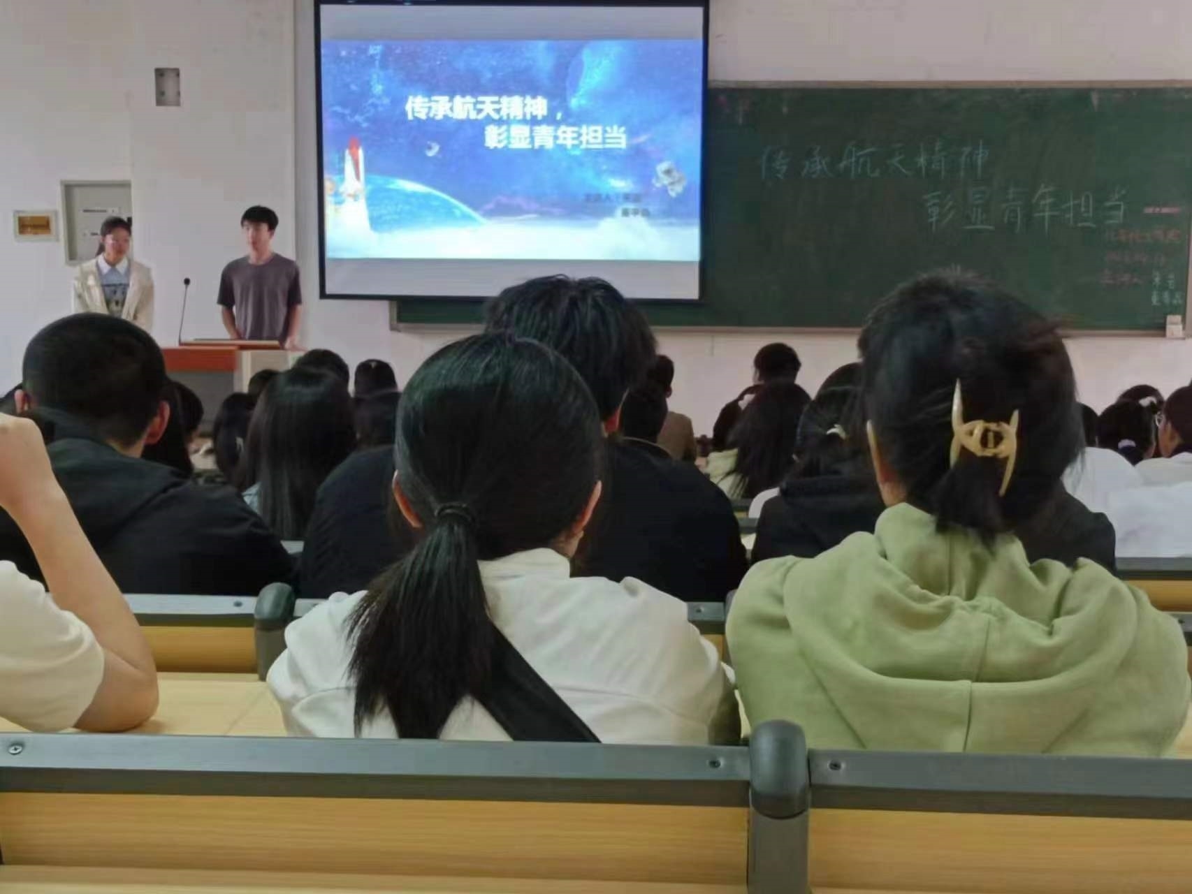 微信图片_20230415160412.jpg 微信图片_20230415160412.jpg