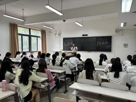 图片4.jpg 图片4.jpg