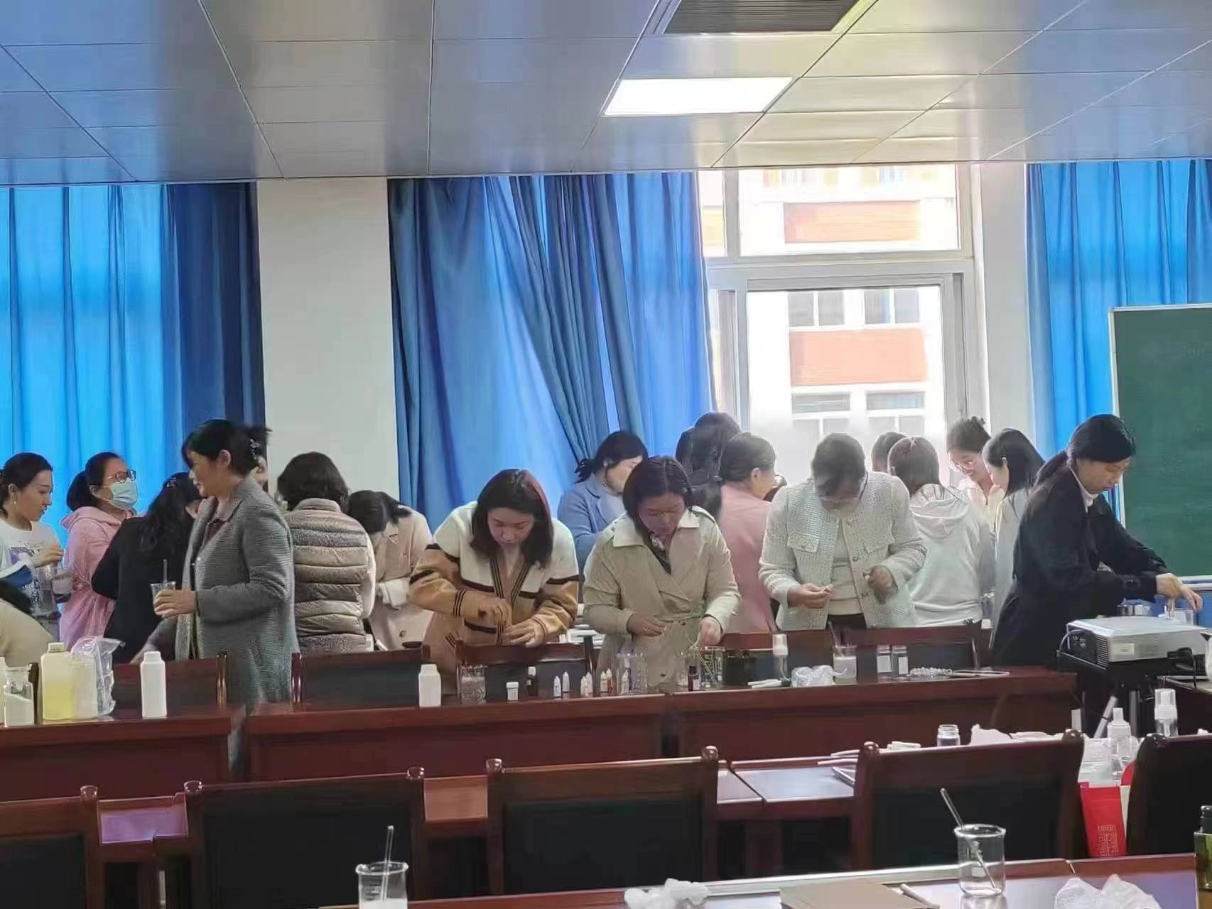 微信图片_20230310200603.jpg 微信图片_20230310200603.jpg