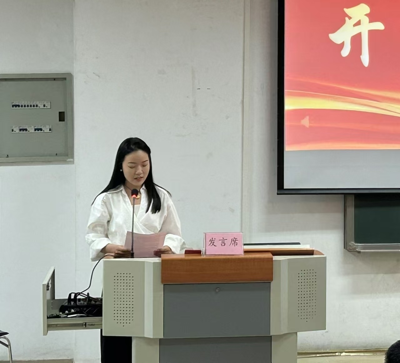 1000058120.jpg 1000058120.jpg