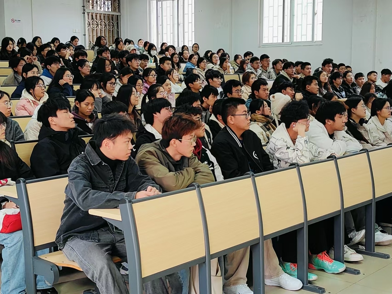 WPS图片(1).jpeg WPS图片(1).jpeg