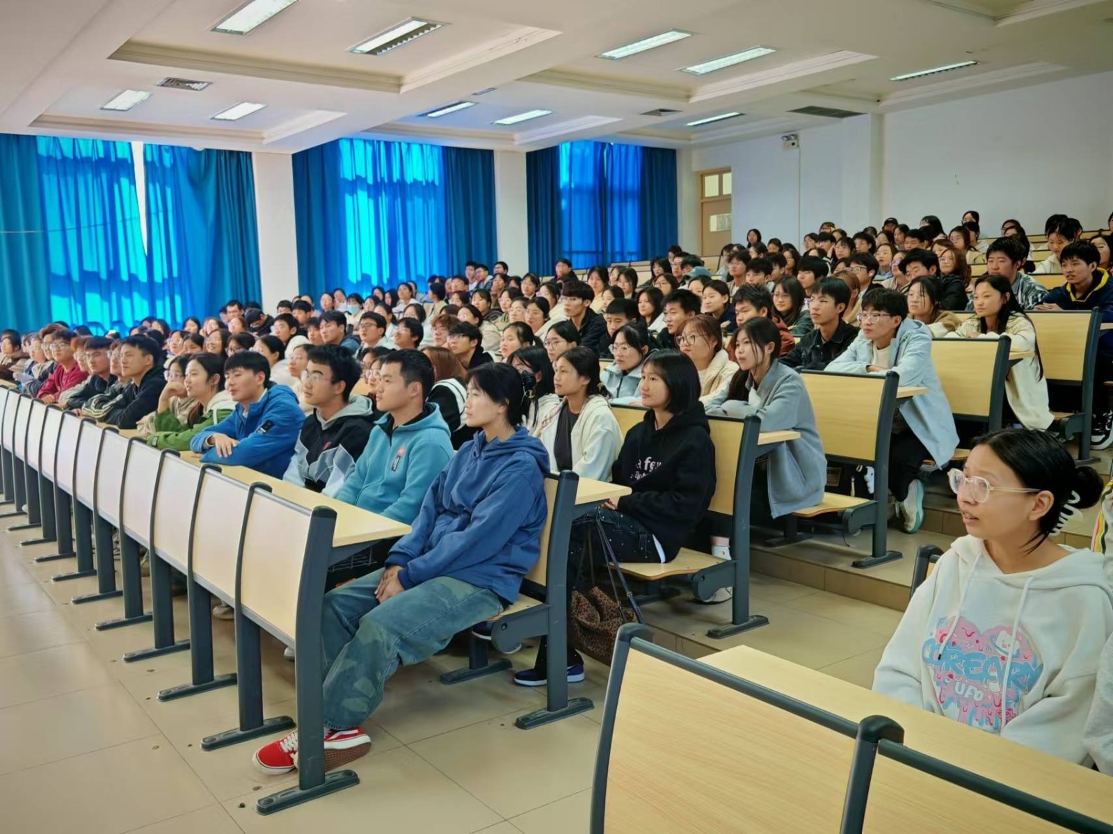 1000074244.jpg 1000074244.jpg